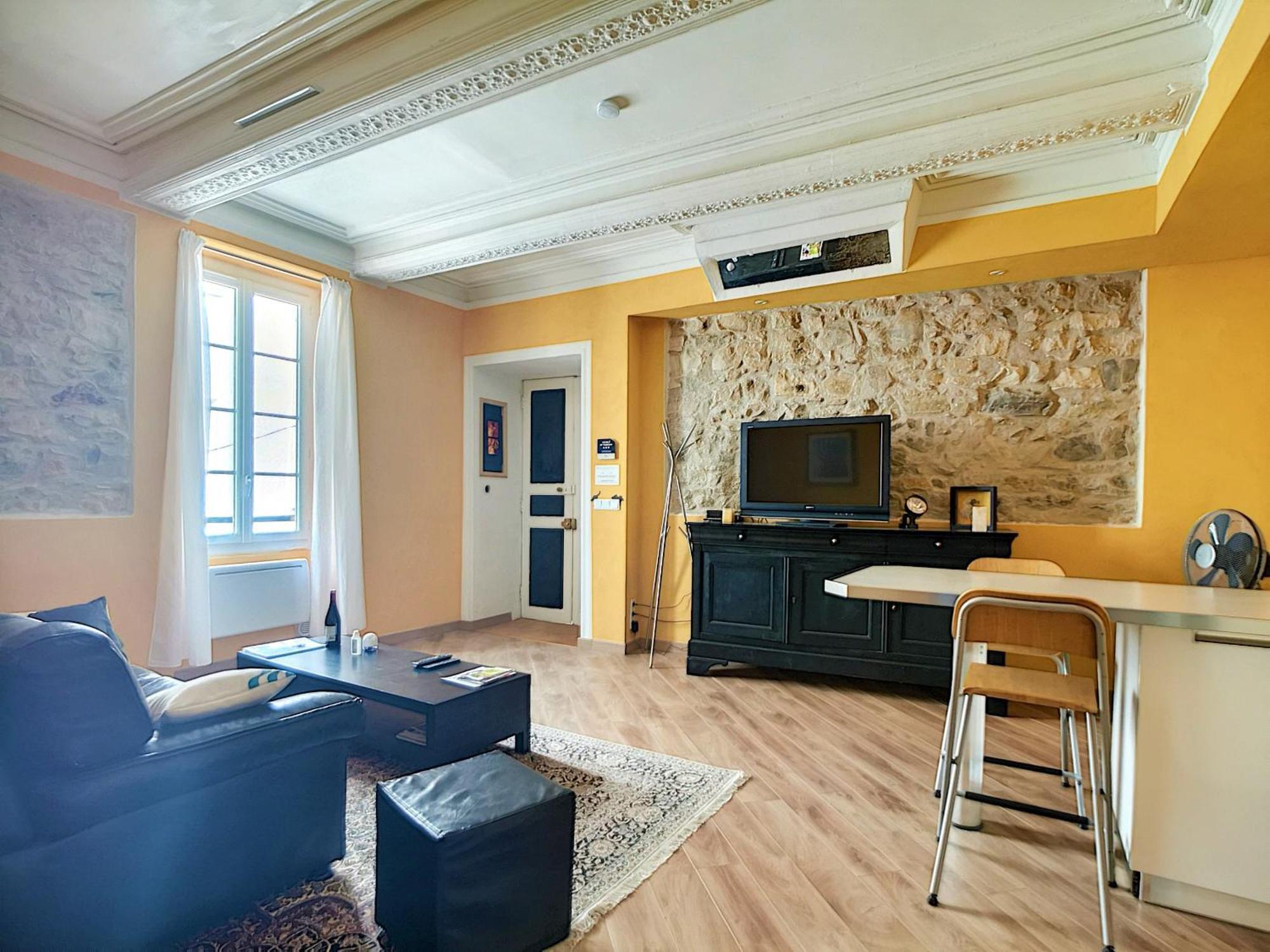 Residence Verdi - Appartements Meubles En Centre Ville Bedarieux Exterior photo
